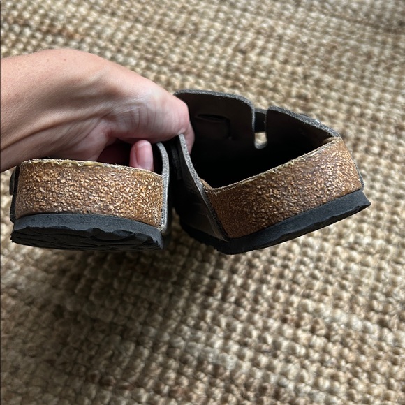 Oiled Leather Birkenstocks - Picture 7 of 9